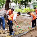 國防大學理工學院青年學子再訪八德榮家 在雨中展現熱情並暖心志願服務活動