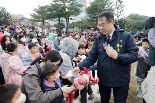 紙風車劇團《雞城故事》臺南永華市政中心登場