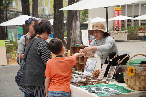 茂管處打造「2025山那邊的市集」 25家特色攤商、原民歌手接力演出