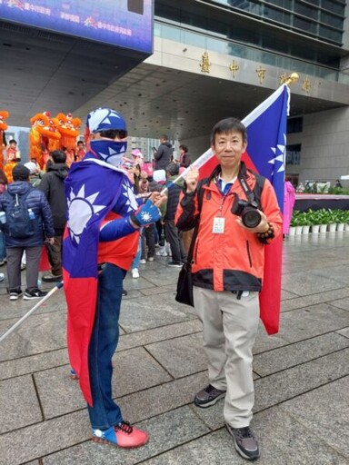 中市府會焦點特派手札 金龍呈祥-蛇現幸福跨年大事記