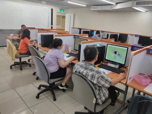 中市勞工大學進修 滿70小時再送好禮