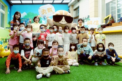 崇廉尚潔、向上躍升 關西鎮公所廉政列車前進幼兒園扎根廉潔教育