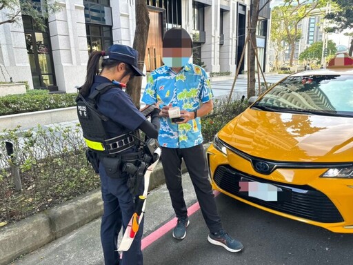 「方向燈先行」 高雄交警籲：打造安全有禮用路環境