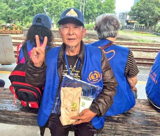 當偏鄉爺奶一日孫子 頂新和德攜手志工傳愛陪伴