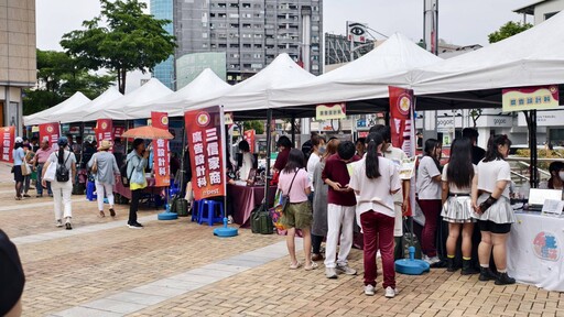 三信家商成果展熱鬧登場!技職無界、創意無限 展現學生多元實力