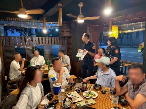 從源頭預防酒駕 高雄警持續穿梭飲酒場所宣導列車見成效