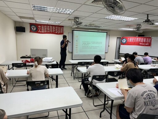 岡山分局攜手樹科大推動防禦駕駛教育 提升學子交通安全意識