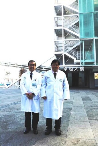 台灣之光中國醫藥大學校長洪明奇院士 獲 Research.com醫學與分子「雙冠王」