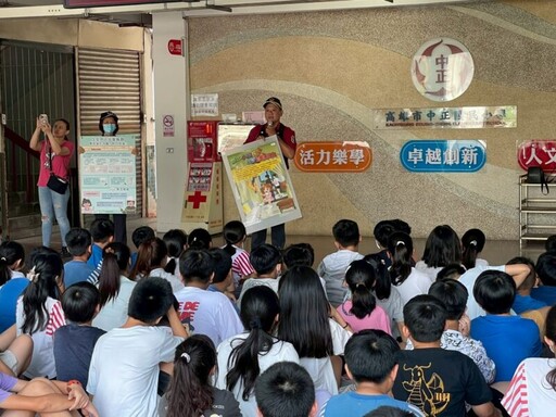 提升防火意識 高雄消防第一大隊前進校園辦理消防體驗活動