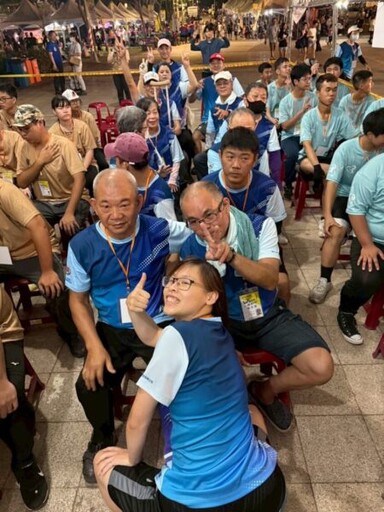 2025高雄龍舟賽再添感動 平均55歲身障選手勇闖水上競技