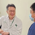 阮綜合醫劉昭宏籲：炎夏頭皮毛囊炎激增2成 全罩式安全帽族群要當心