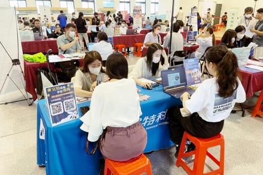 畢業季徵才熱潮來襲 新竹業中心6/5現場徵才釋出1748優質職缺