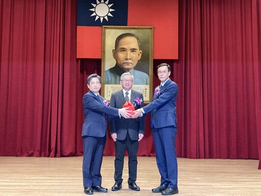 竹科管理局局長缷任史上任期最短 新任局長竹科史上不離不棄36年
