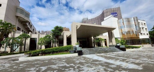 高雄打造校際研教園區 林欽榮副市長巡視蓮潭會館整建進度