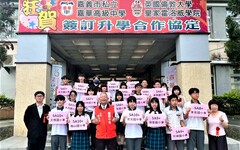 國中教育會考成績亮眼 嘉華升學輔導更上層樓