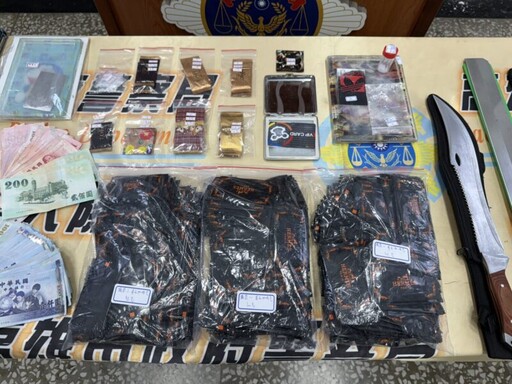 雄警夜襲販毒KTV！破獲54人群聚開毒趴！