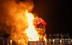 2025左營萬年季火獅燒化 祈願國泰民安風調雨順