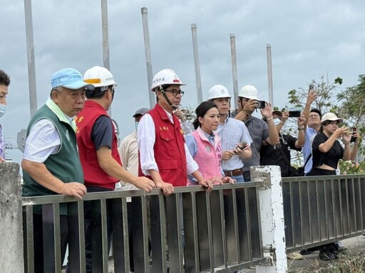 鳳凰颱風逼近 陳其邁巡視永安茄萣路竹排水系統防汛整備