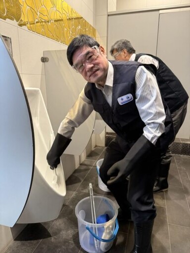 來中油，好方便！ 響應世界廁所日台灣中油公廁清潔全台總動員