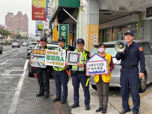 防制交通事故 南警與志工一起來