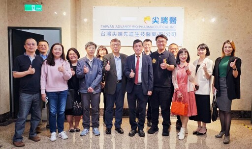 中國科大企管系參訪系友標竿企業 讚揚蘇文龍董事長跨業投資魄力及事業有成