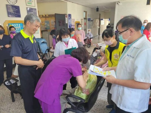 中彰榮家鼓勵住民接種XBB疫苗 預防疾病提升保護力