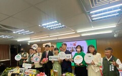黃偉哲率團赴日韓行銷芒果 臺南農產首登北海 道最大祭典-