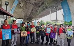 倡導自備環保餐具提袋 中市烏日區清潔隊化廢竹筷為實用小物