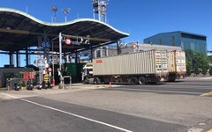 關心港區櫃場貨櫃車壅塞議題 港務公司多管齊下協助緩解改善