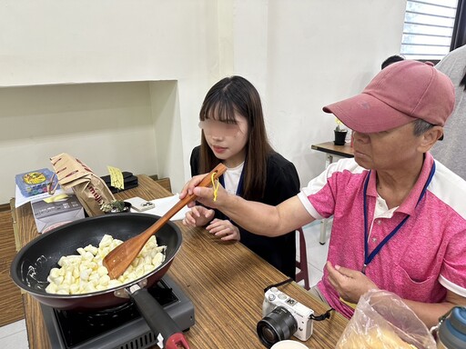 從書信到相見歡 金門家扶認養人與扶助童溫馨同歡