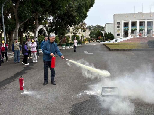 中彰榮家自衛消防編組講習與演練 強化防災意識