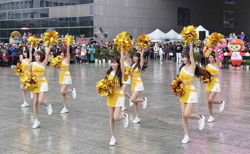 台中市府114年元旦升旗 盧秀燕今年要繼續幸福