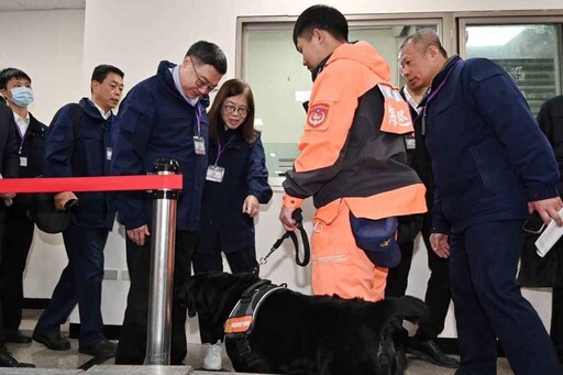 卓揆赴金門視察太武山林間步道工程及春節疏運措施