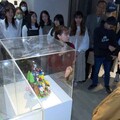 蔡雅玲黏土創作師生聯展 佛光山惠中寺化身童話藝術殿堂