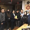 桃園火燒車事件家屬 張麗善與林聖爵前往慰問