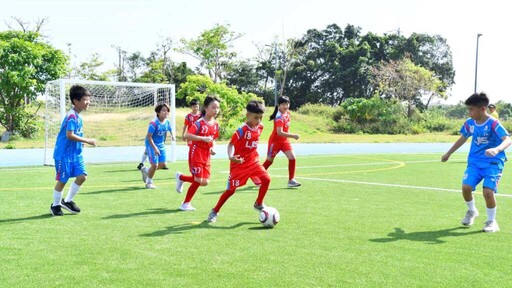 鹿江國際中小校慶足球場啟用 公辦雙語學校將增設高中部