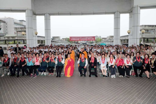 佛光山南台別院浴佛大典隆重登場 黃偉哲祈願共創美好社會