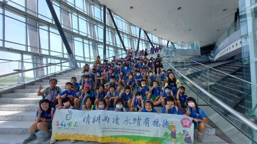 從故宮國寶到糖廠五分車 福德國小學子戶外教育體驗多元文化
