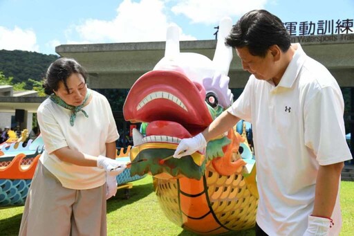 花蓮慶端午龍舟開光點睛 鯉魚潭水上運動訓練中心登場