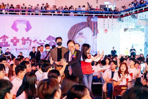 桃園市陽明高中畢業典禮 張善政勉勵學子多元學習應變挑戰