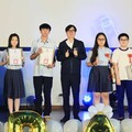 鼓山高中畢業典禮 陳其邁勉勵畢業生勇敢逐夢