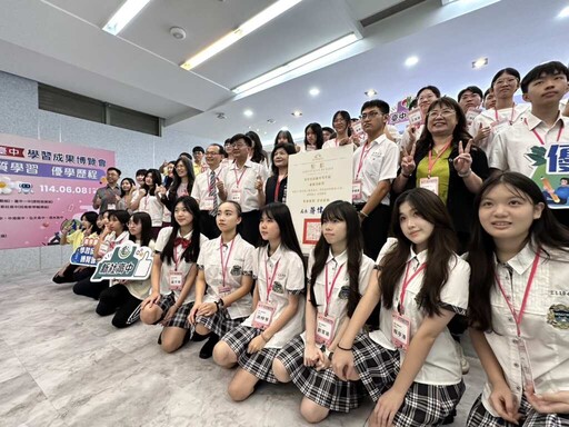 「優學台中」學習成果博覽會登場 展現高中生高度自信深度素養
