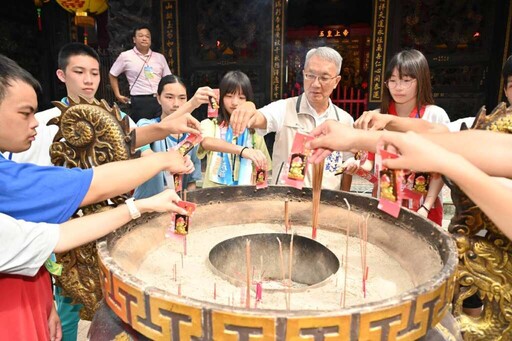 宜蘭縣高中職成年禮 勇敢挑戰草嶺古道