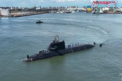海鯤軍艦首次動態組合測試 確保符合作戰需求與安全標準