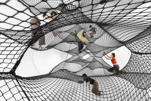 高6公尺!《Net & String Taichung》登入勤美術館