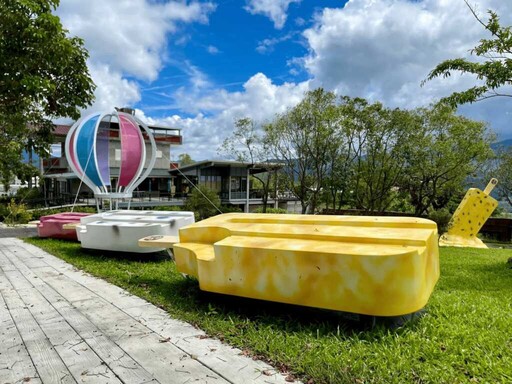 鹿野「水果冰棒公園」成新熱點 童趣裝置吸睛奪優良農建獎肯定