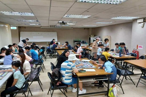 暑假星空遊樂趣 天文館推「環遊星座世界」親子桌遊