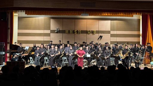 影／溪高管樂成果發表會 雙手譜夢、六調成詩奏響青春樂章