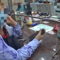 影／6旬婦網戀「鮮肉尪」急匯款 烏日警靠「口音」揭穿騙局