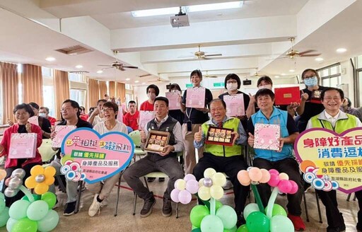 中秋禮盒暖心開賣 澎湖縣長力挺集愛工坊